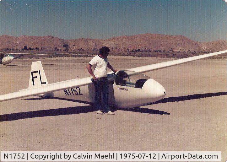 N1752, 1968 Briegleb BG-12BD FS-1 C/N FS-1, Shot in July 1975 El Mieage,  California