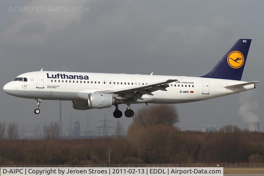 D-AIPC, 1989 Airbus A320-211 C/N 0071, .