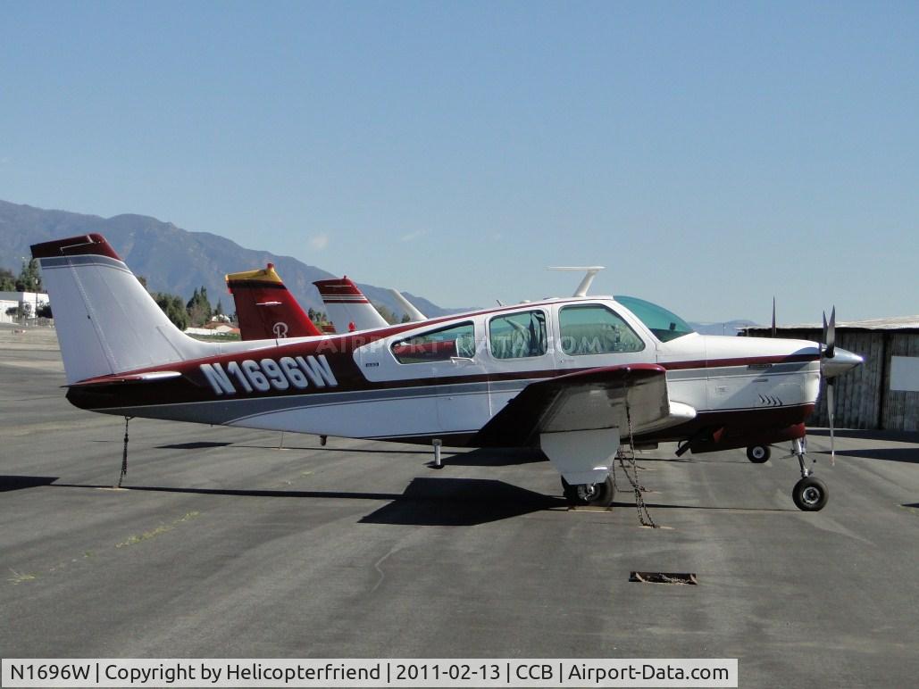 N1696W, 1972 Beech G33 C/N CD-1300, Parked in transient parking