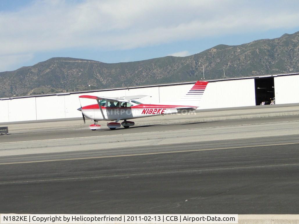 N182KE, 1975 Cessna 182P Skylane C/N 18263657, Taking off westbound on runway 24