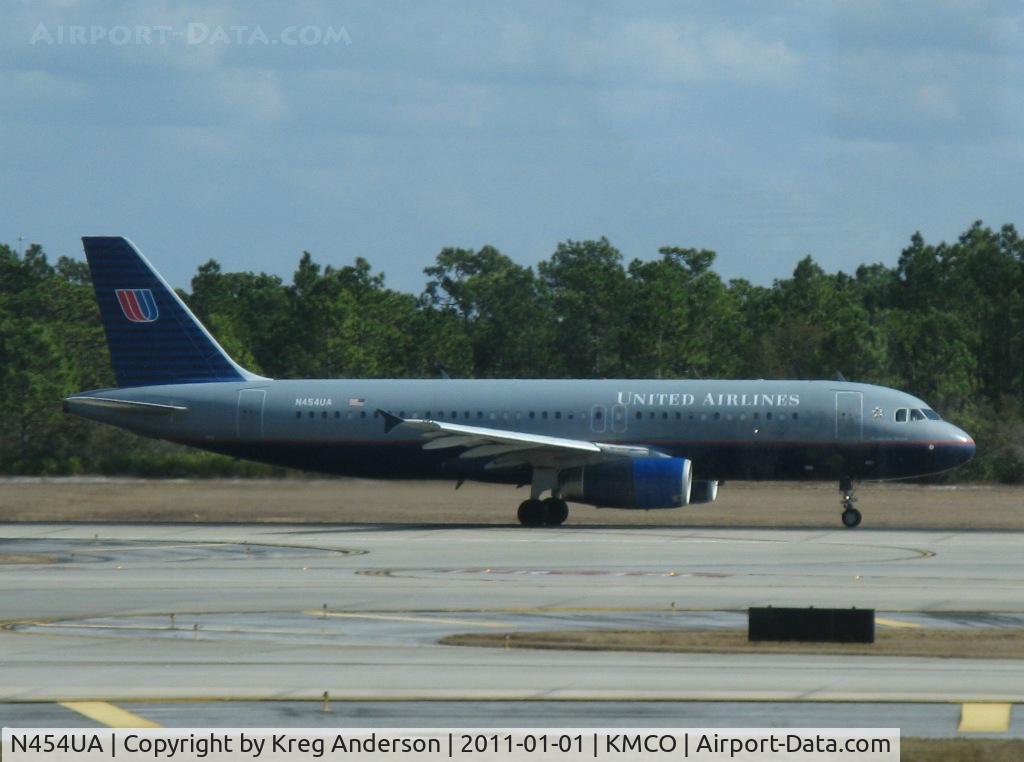 N454UA, 1999 Airbus A320-232 C/N 1104, United Airlines Airbus A320-200