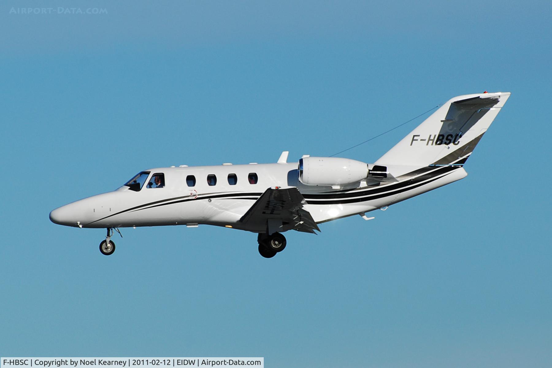 F-HBSC, 2003 Cessna 525 CitationJet CJ1 C/N 525-0508, Landing Rwy 28