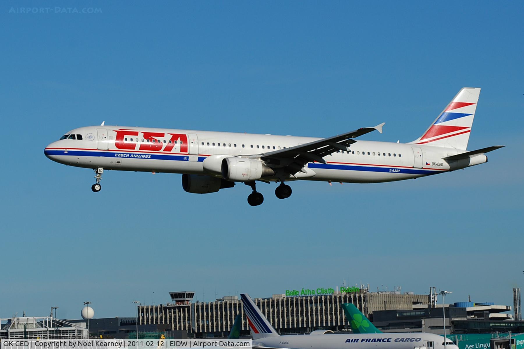 OK-CED, 1997 Airbus A321-211 C/N 684, Landing Rwy 28