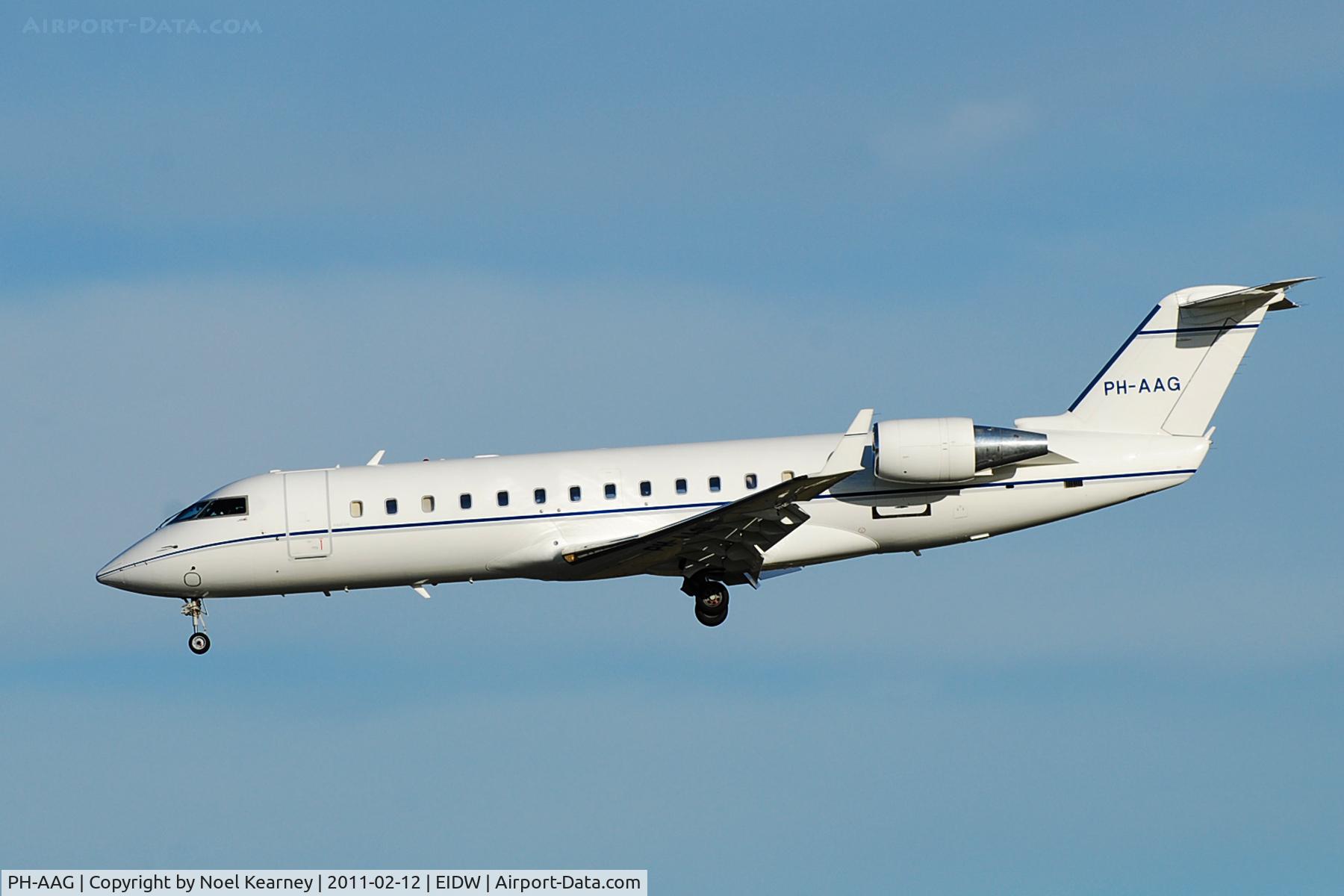 PH-AAG, 2003 Bombardier CRJ-200ER (CL-600-2B19) C/N 7763, CRJ.200 Landing Rwy 28