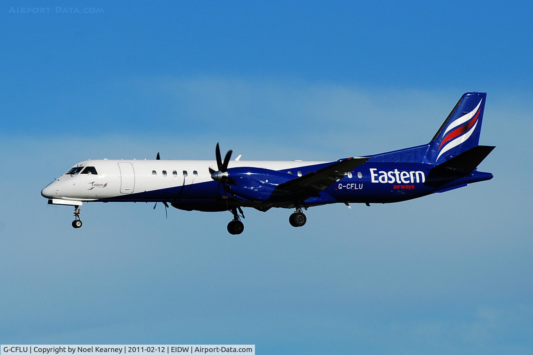 G-CFLU, 1998 Saab 2000 C/N 2000-055, Landing Rwy 28