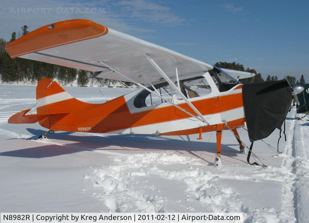 N8982R, 1960 Champion AERONCA 7GCB C/N 7GCB-15, 1st Annual Zorbaz Ski-plane Chili Fly-in at Zhateau Zorbaz in Park Rapids, MN.