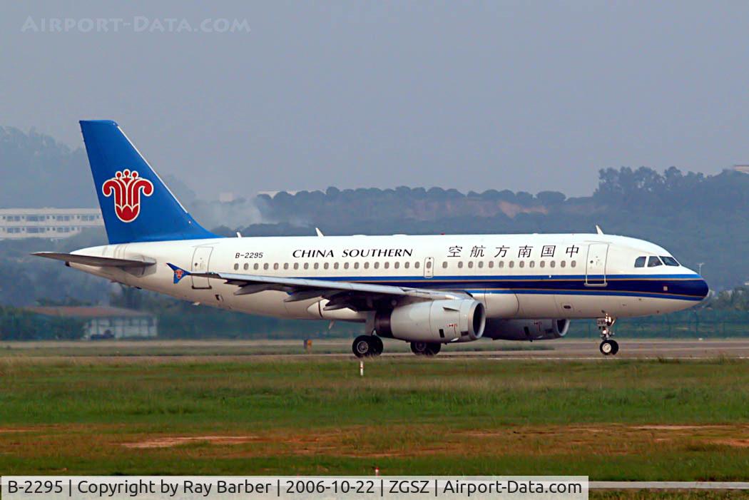B-2295, 2005 Airbus A319-132 C/N 2408, Airbus A319-132 [2408] (China Southern Airlines) Shenzhen-Baoan~B 22/10/2006