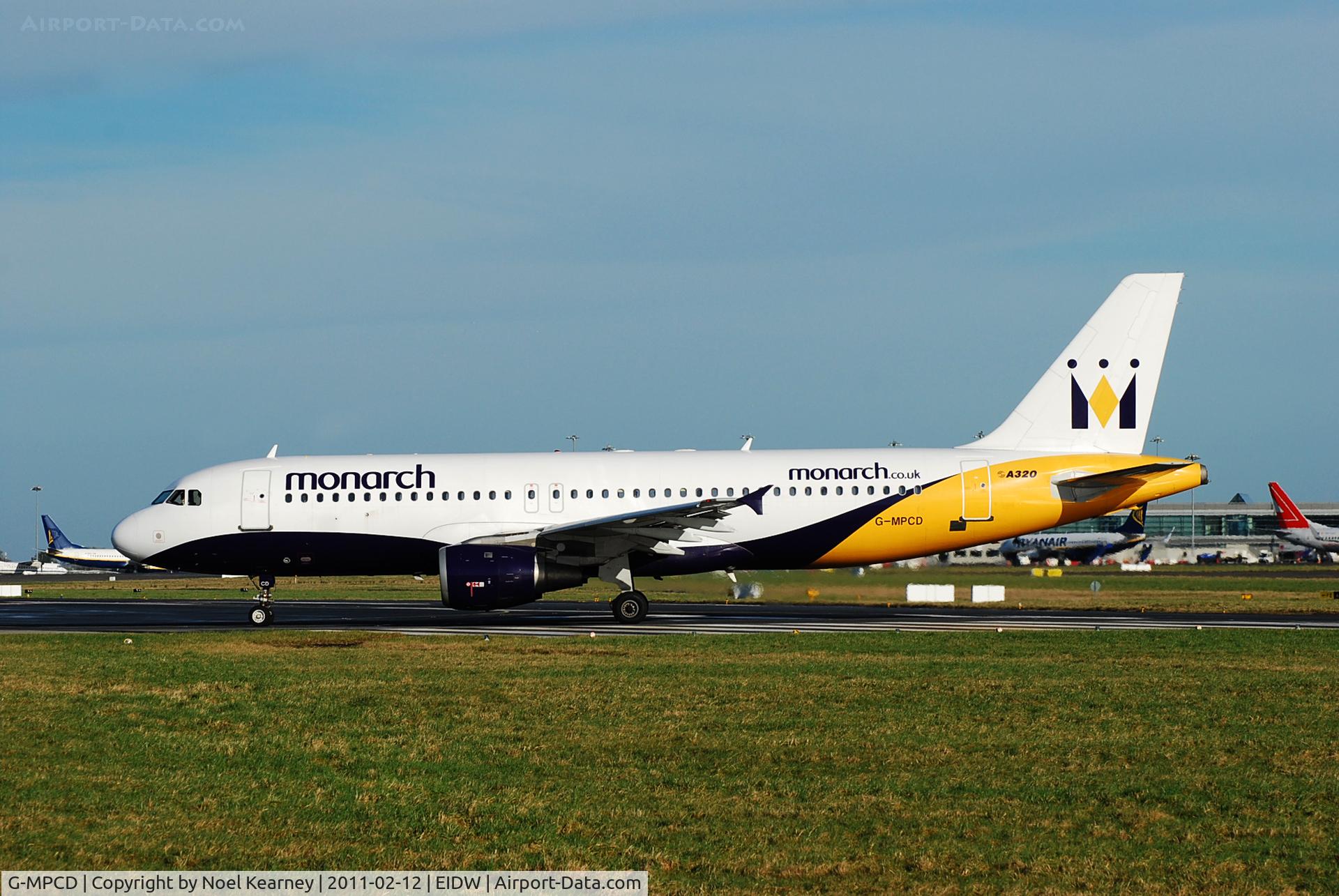 G-MPCD, 1994 Airbus A320-212 C/N 379, Departing off Rwy 28