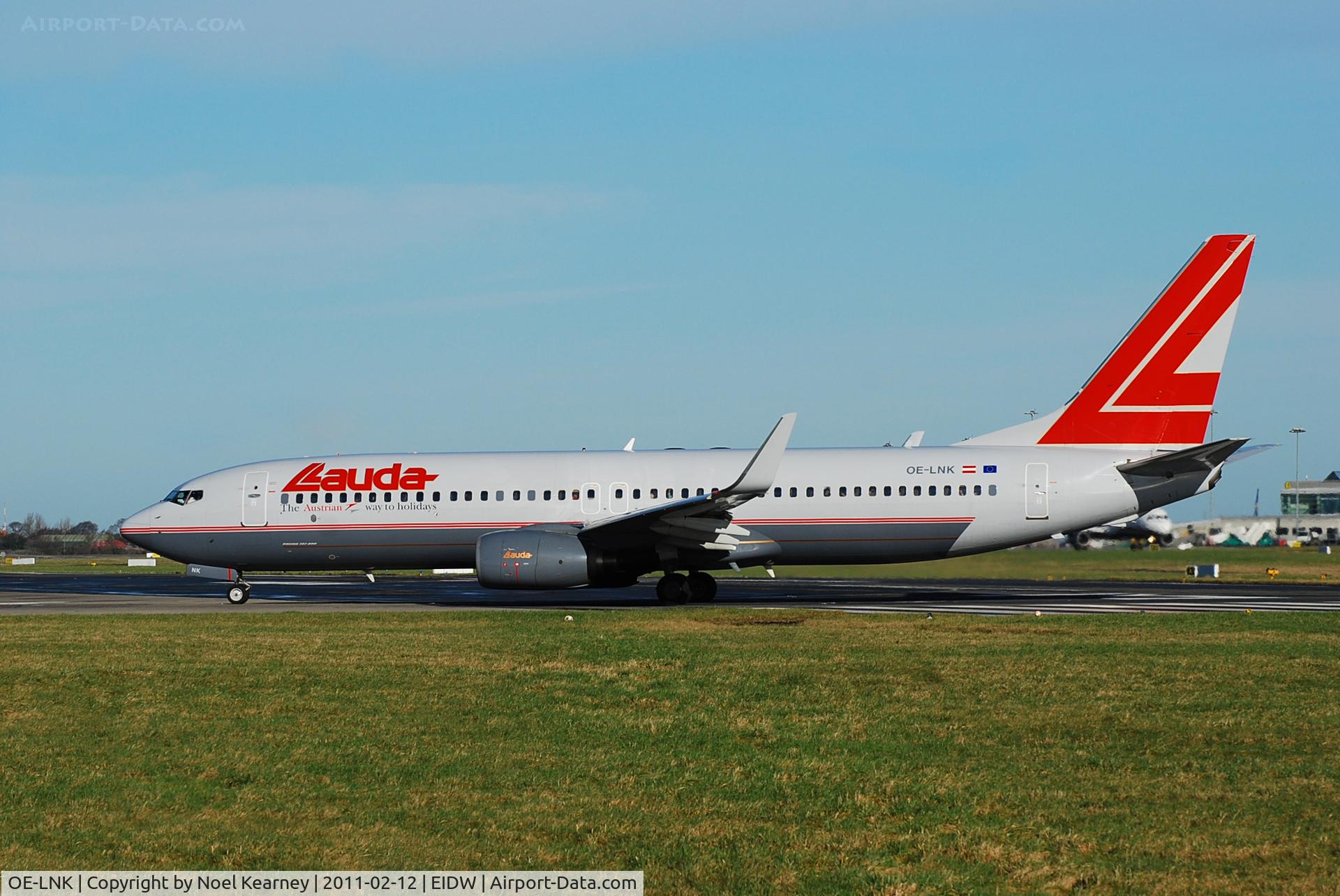 OE-LNK, 1999 Boeing 737-8Z9 C/N 28178, Departing off Rwy 28