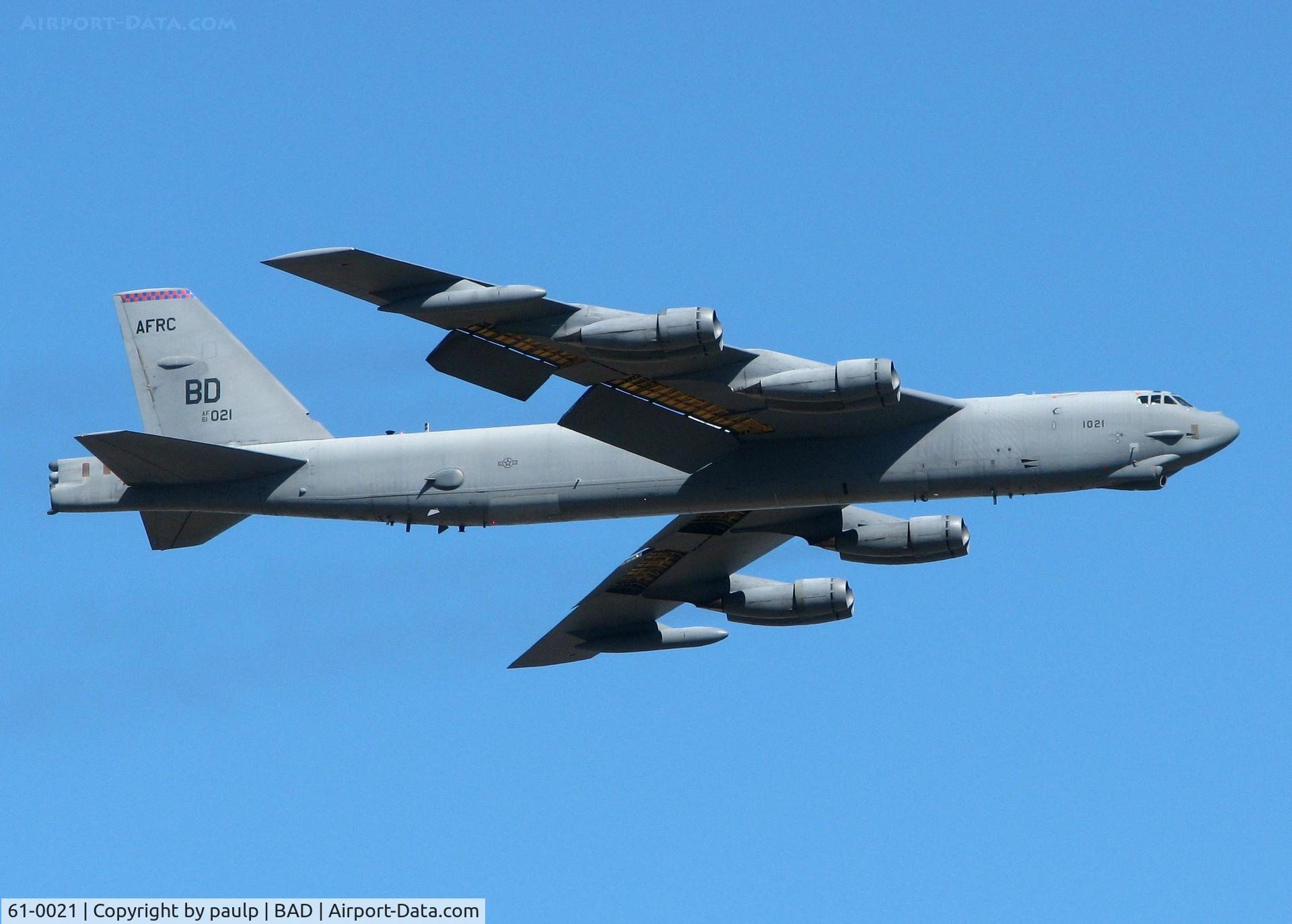 61-0021, 1961 Boeing B-52H Stratofortress C/N 464448, Off of Rwy 15 at Barksdale Air Force Base.