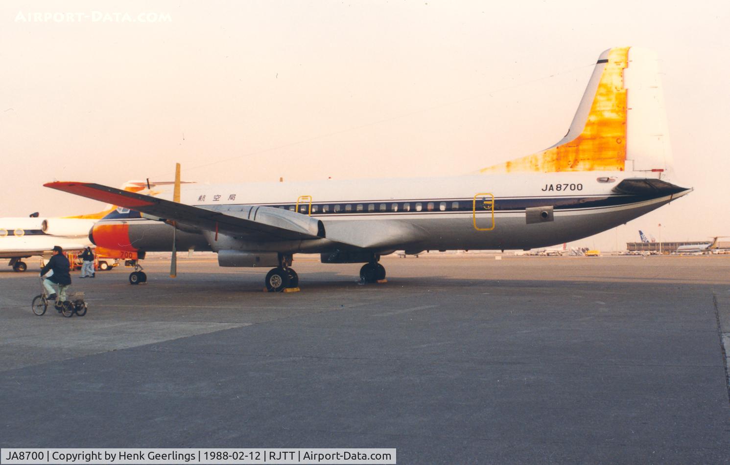 JA8700, 1966 NAMC YS-11-110 C/N 2021, JCAB