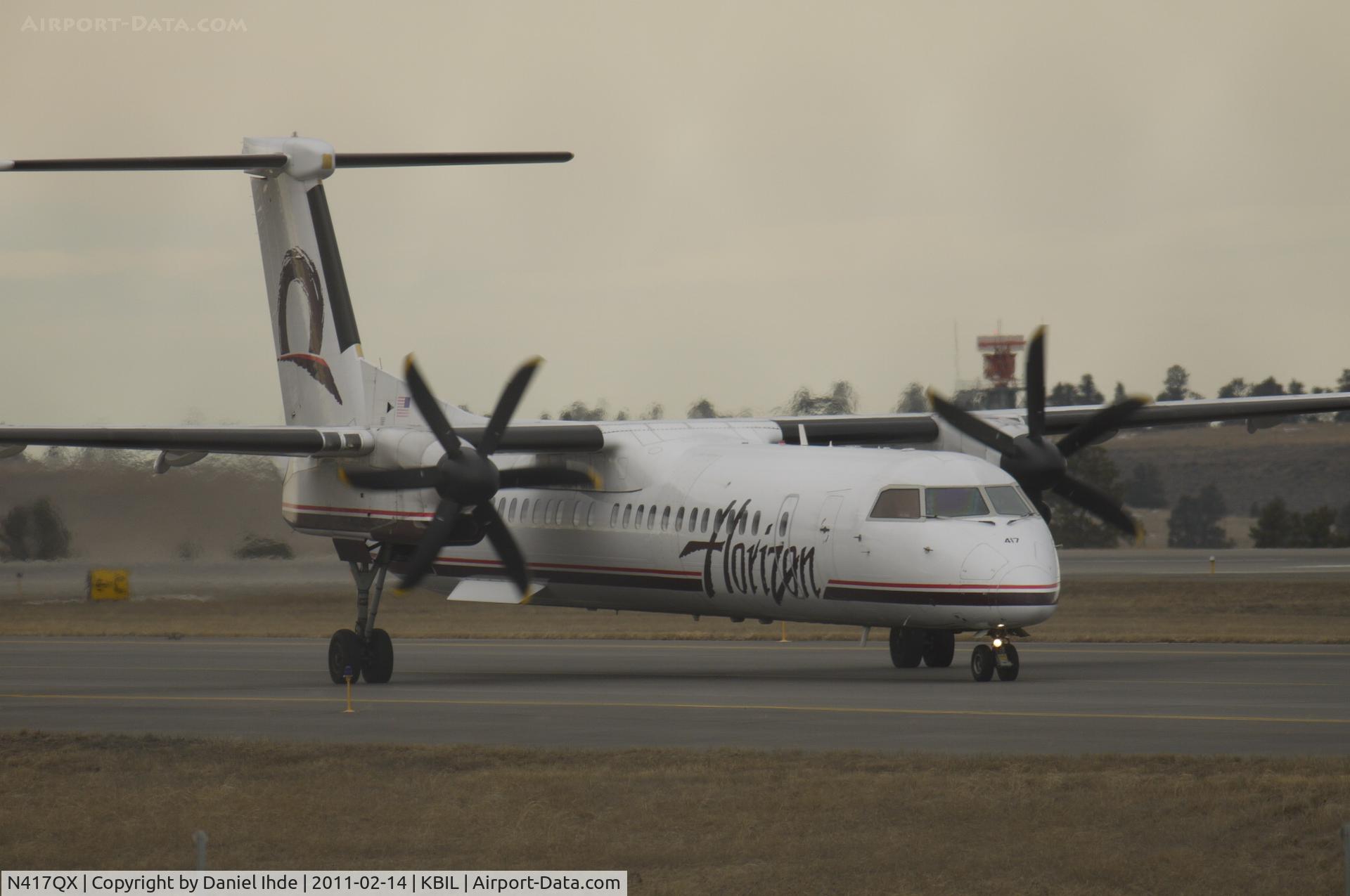 N417QX, 2004 De Havilland Canada DHC-8-402 Dash 8 C/N 4086, Horizon Air Bombardier Dash 8 taxi's to runway 28R at Billings Logan