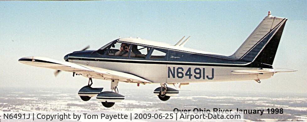 N6491J, 1968 Piper PA-28-180 C/N 28-4922, Over KLOU