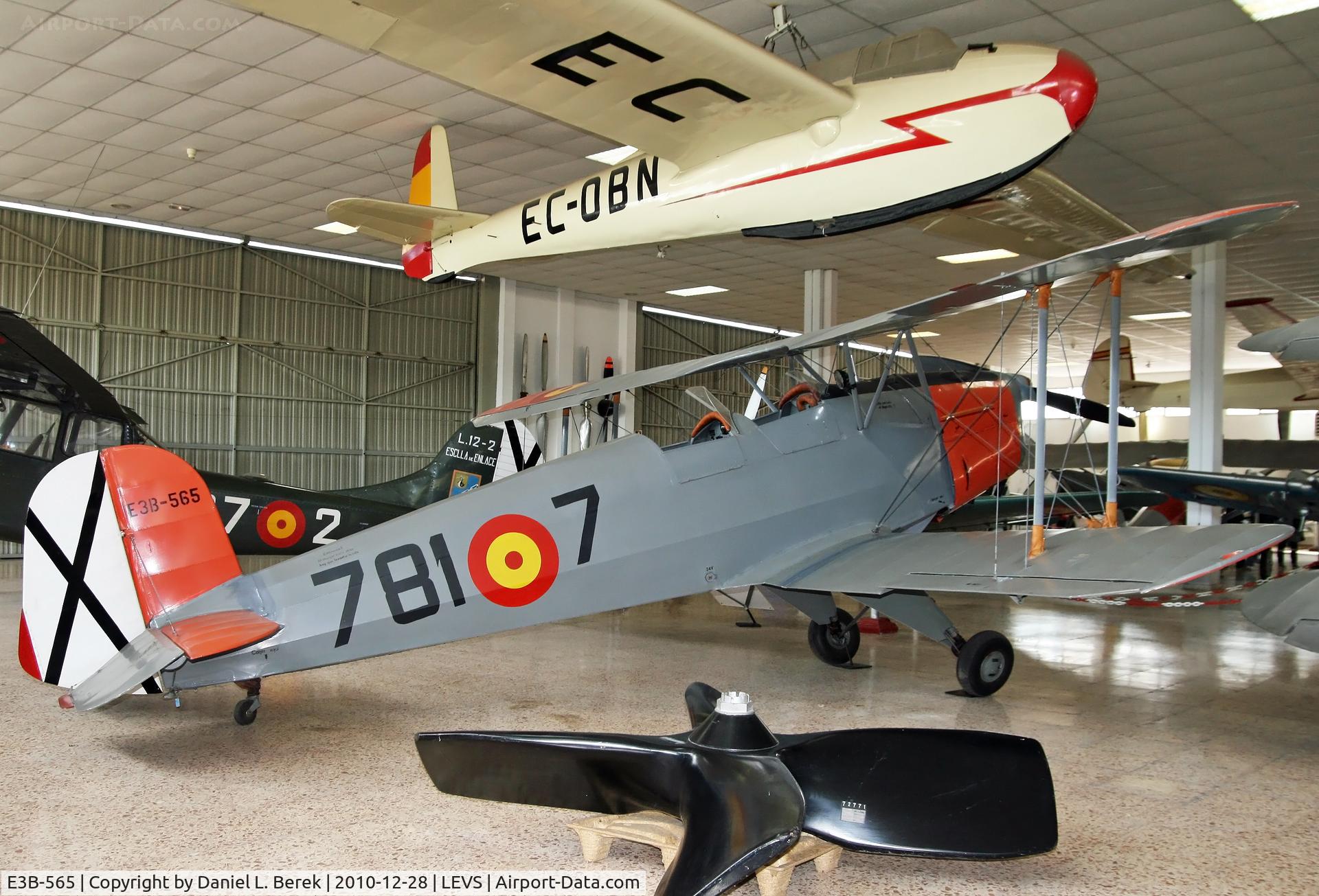 E3B-565, CASA 1-131E Jungmann C/N 2182, Spanish-built German biplane trainer
