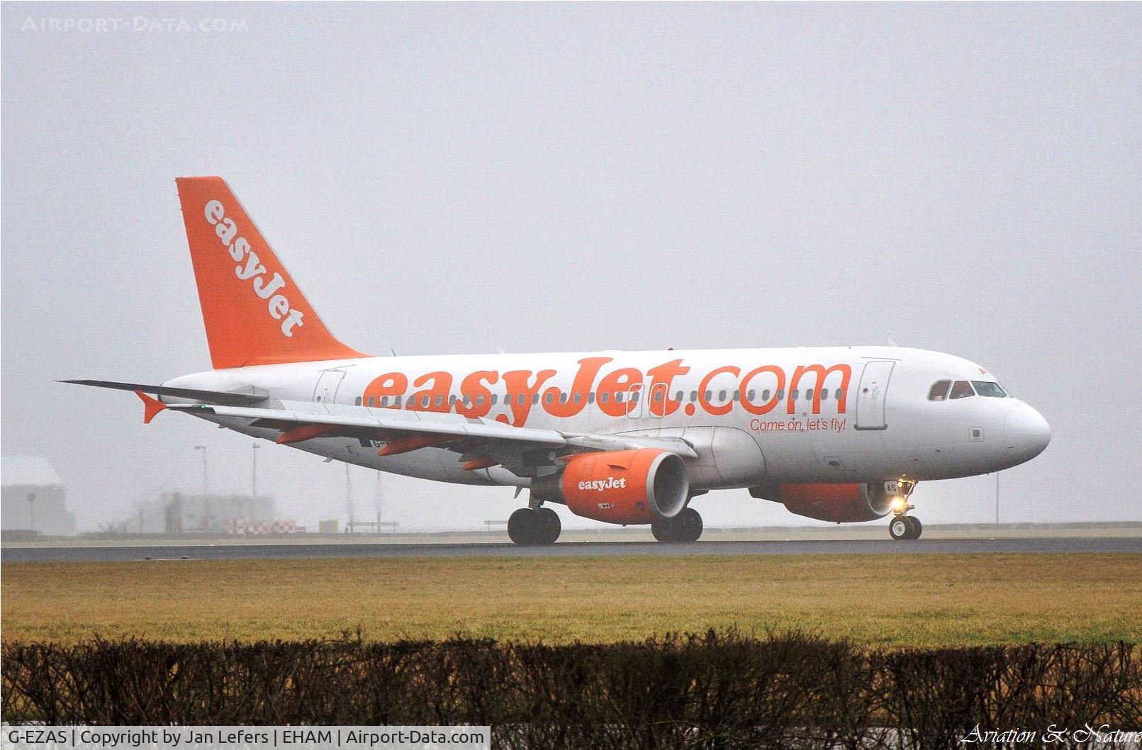 G-EZAS, 2006 Airbus A319-111 C/N 2779, Landing on the Polderbaan
