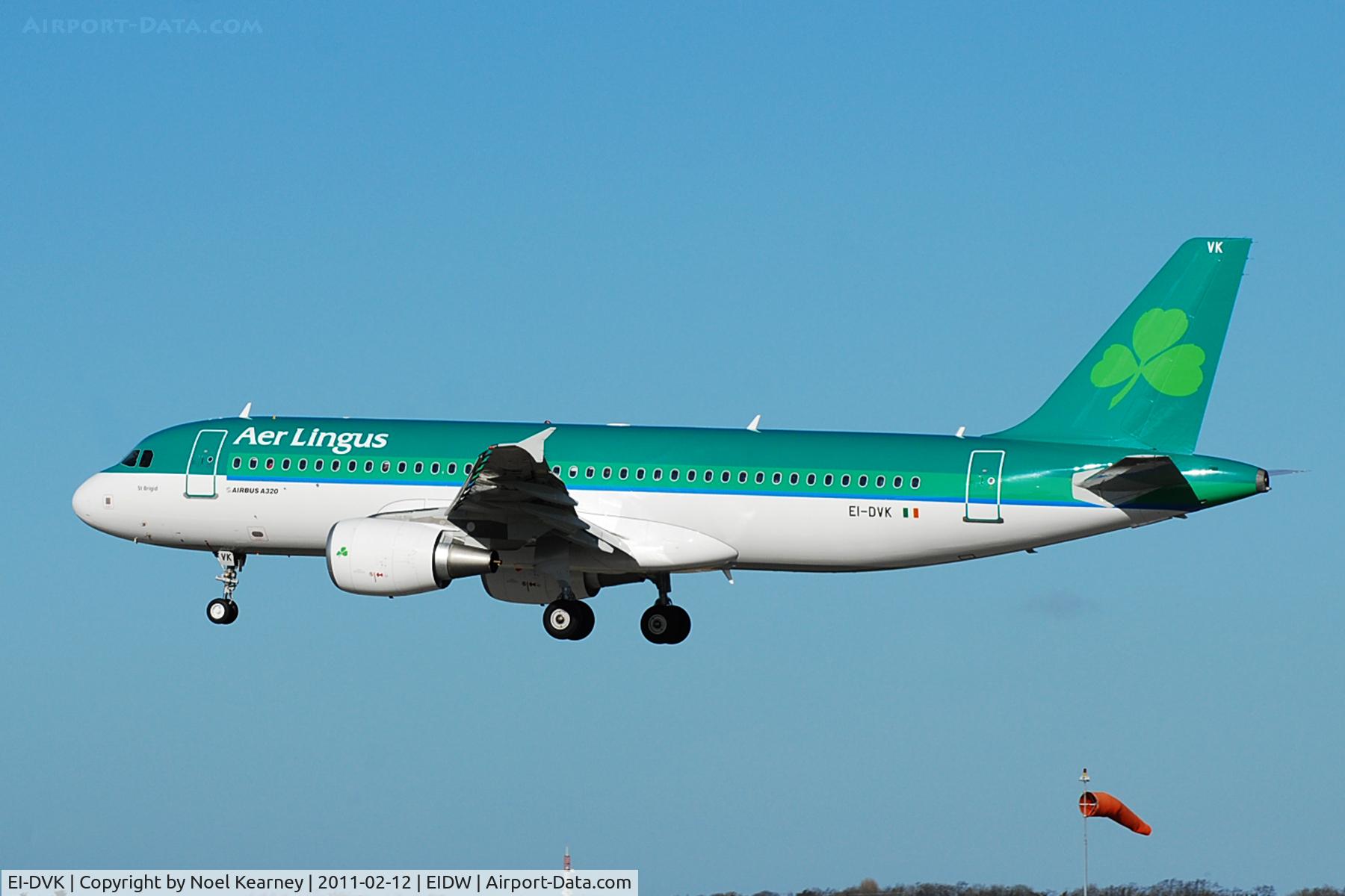 EI-DVK, 2011 Airbus A320-214 C/N 4572, A.320-214 c/n:4572

Landing Rwy 28