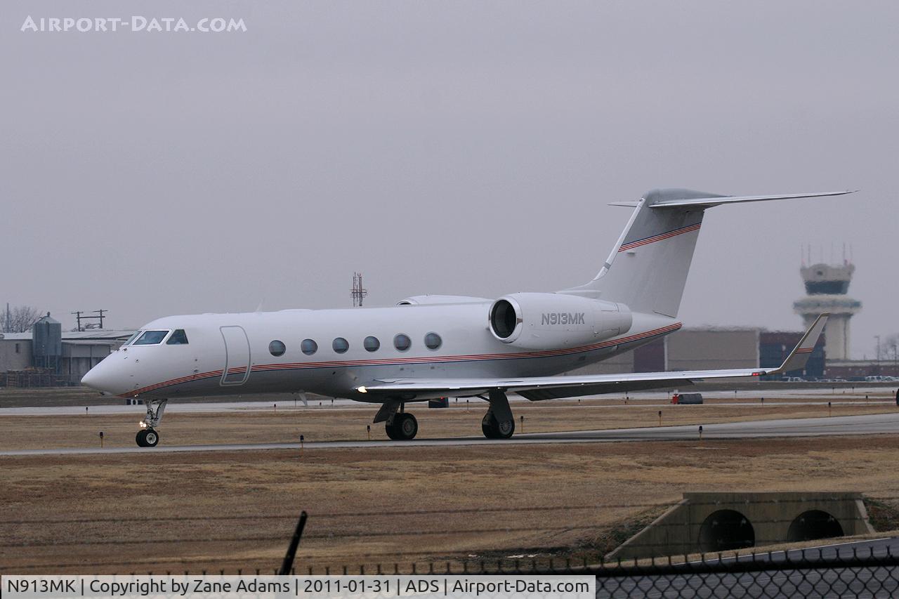 N913MK, 2007 Gulfstream Aerospace GIV-X (G450) C/N 4075, At Addison Airport - Dallas, TX