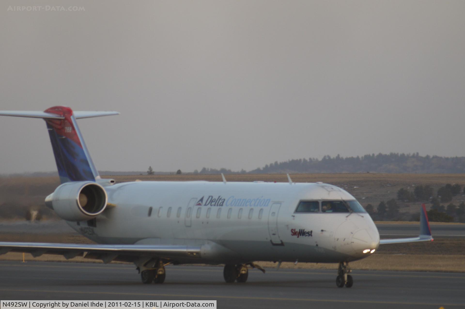 N492SW, 1997 Canadair CRJ-100ER (CL-600-2B19) C/N 7168, Skywest Bombardier CL-600 at Billings Logan