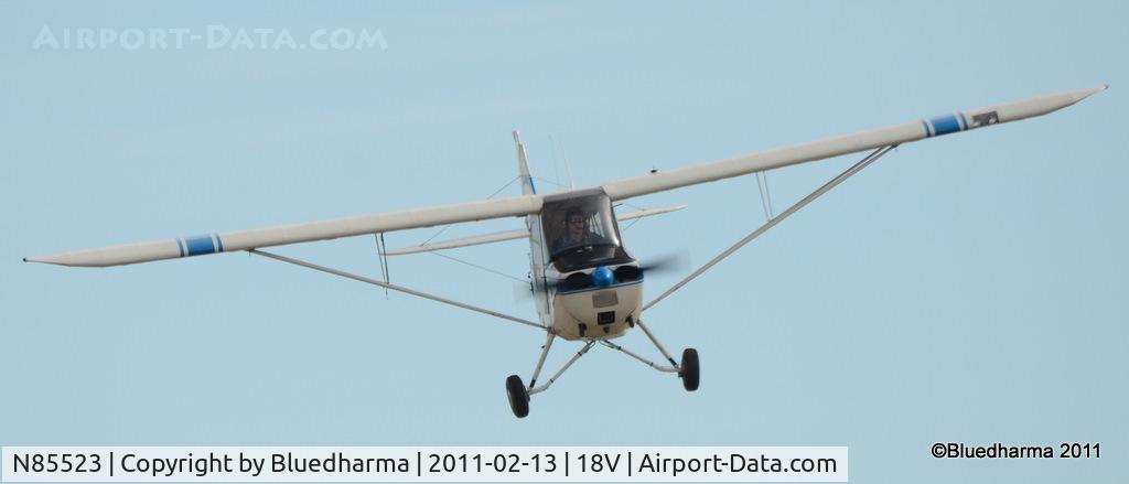 N85523, 1946 Aeronca 7DC C/N 7AC-4263, On final for a touch and go.