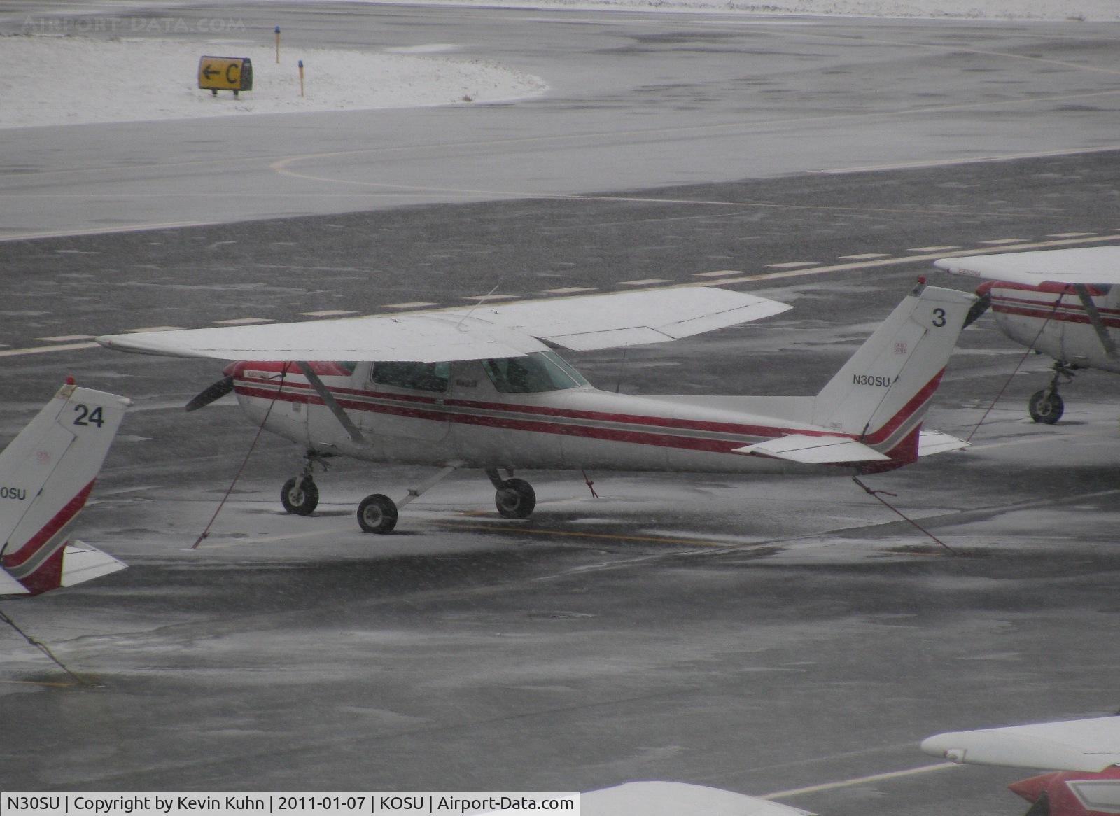 N30SU, 1981 Cessna 152 C/N 15285144, .