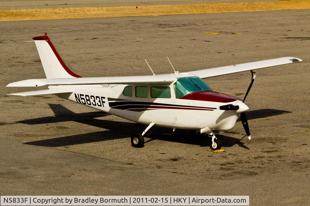 N5833F, 1966 Cessna 210G Centurion C/N 21058833, Beautiful day to fly!