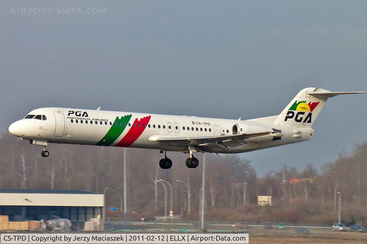 CS-TPD, 1991 Fokker 100 (F-28-0100) C/N 11317, CS-TPD_
Fokker 100