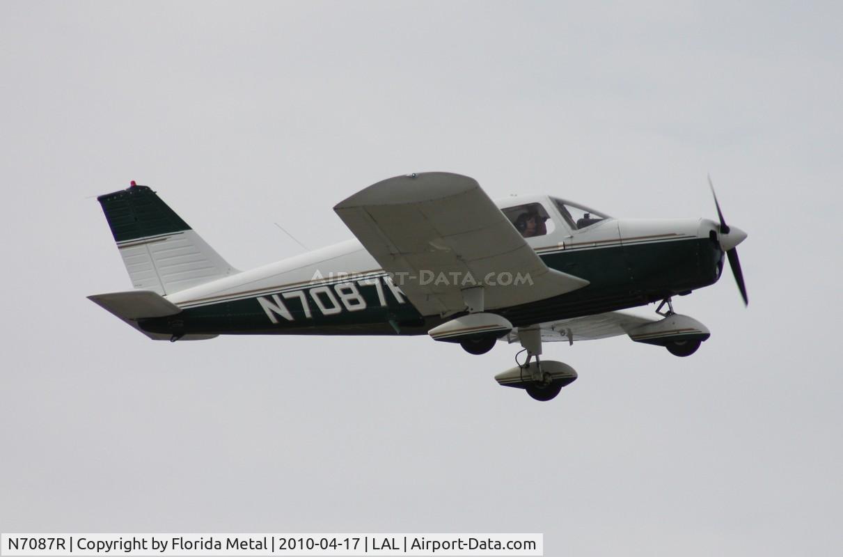 N7087R, 1966 Piper PA-28-140 C/N 28-21790, PA-28-140