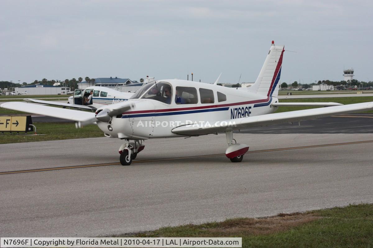 N7696F, 1976 Piper PA-28-151 C/N 28-7715244, PA-28-151
