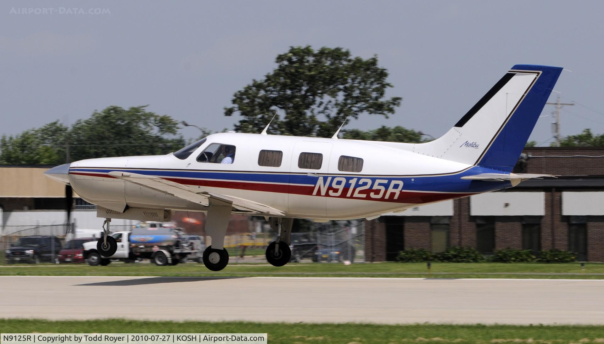 N9125R, 1987 Piper PA-46-310P Malibu C/N 4608057, AIRVENTURE 2010