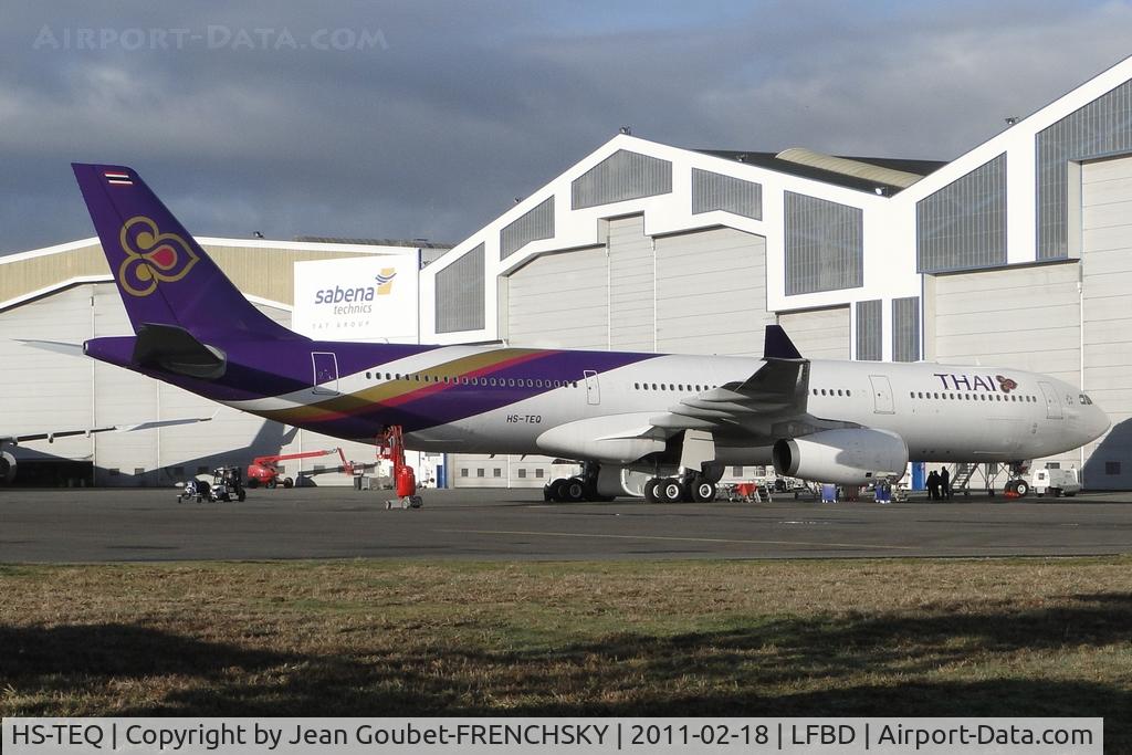 HS-TEQ, 2009 Airbus A330-343X C/N 1037, parking Sogerma