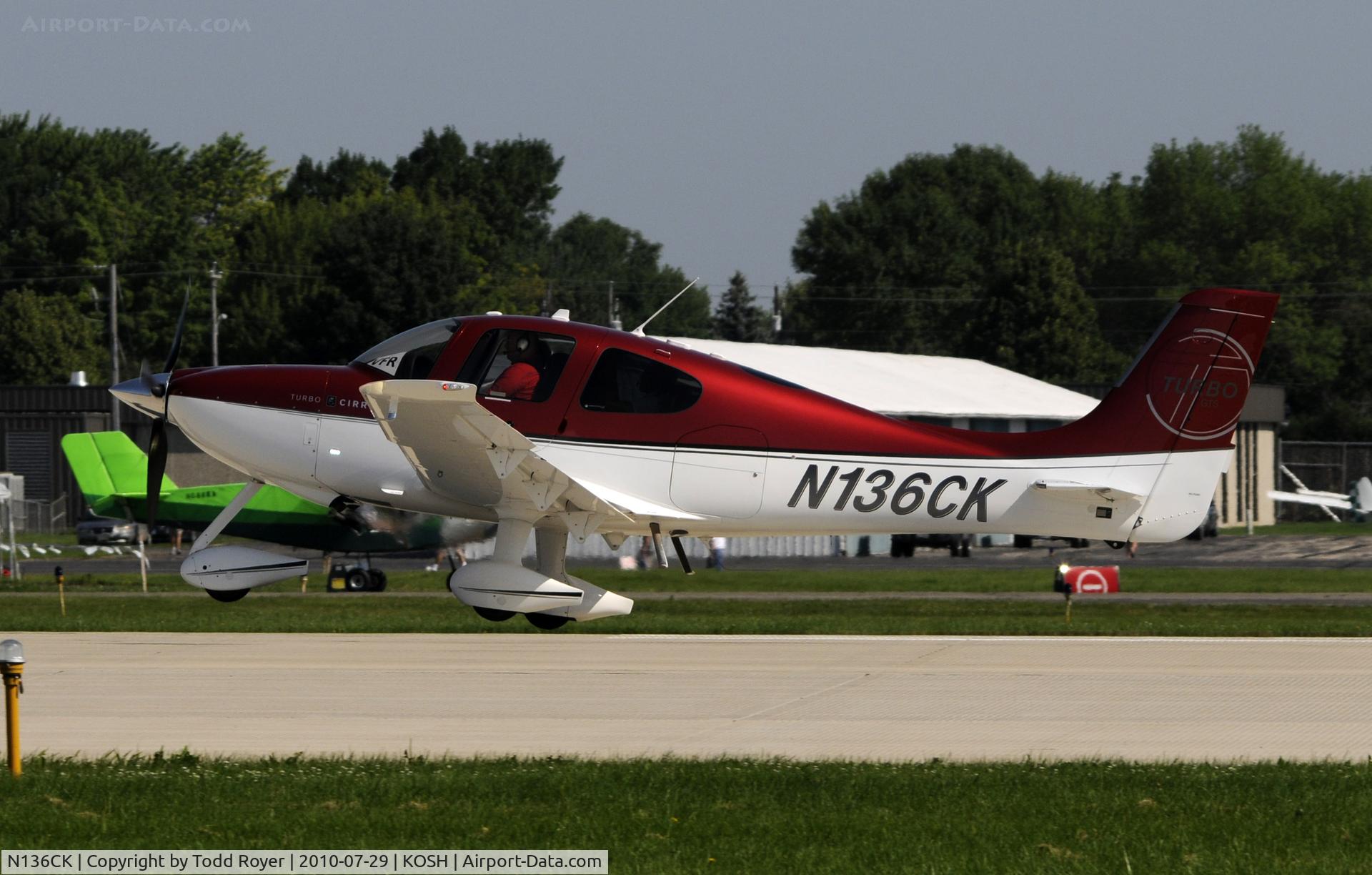 N136CK, Cirrus SR22 C/N 3441, AIRVENTURE 2010