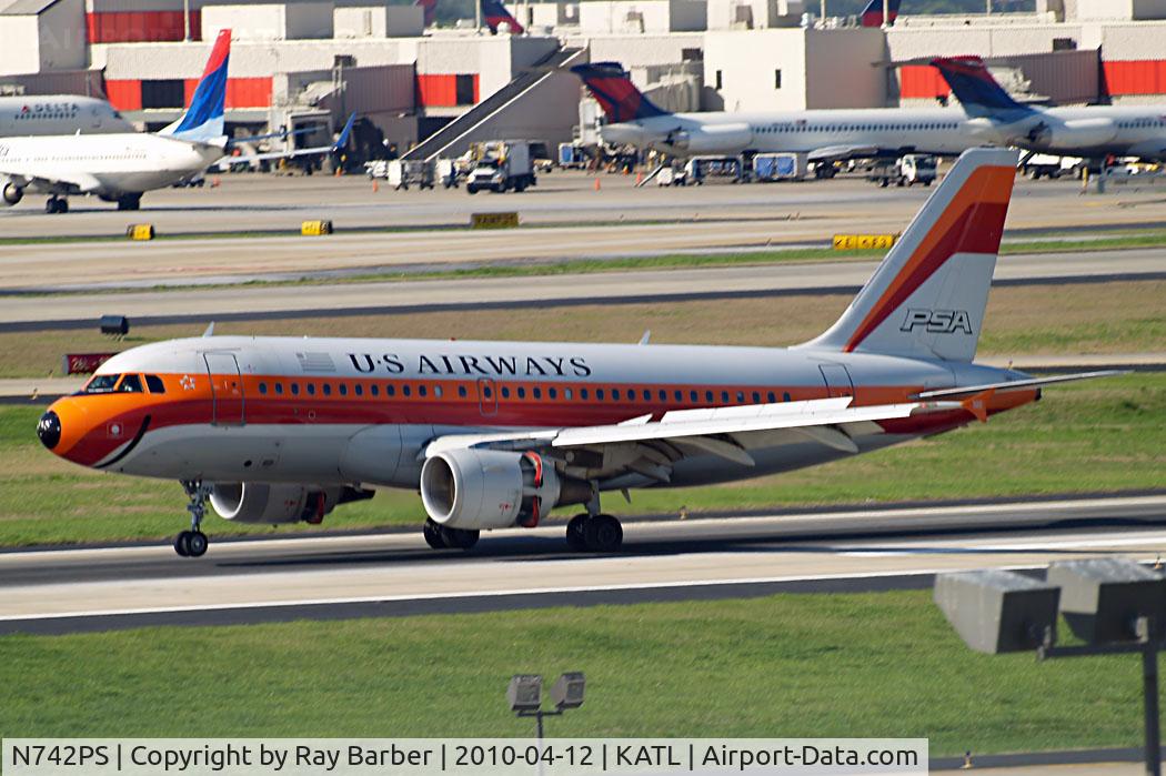 N742PS, 2000 Airbus A319-112 C/N 1275, Airbus A319-112 [1275] US Airways Atlanta~N 12/04/2010.