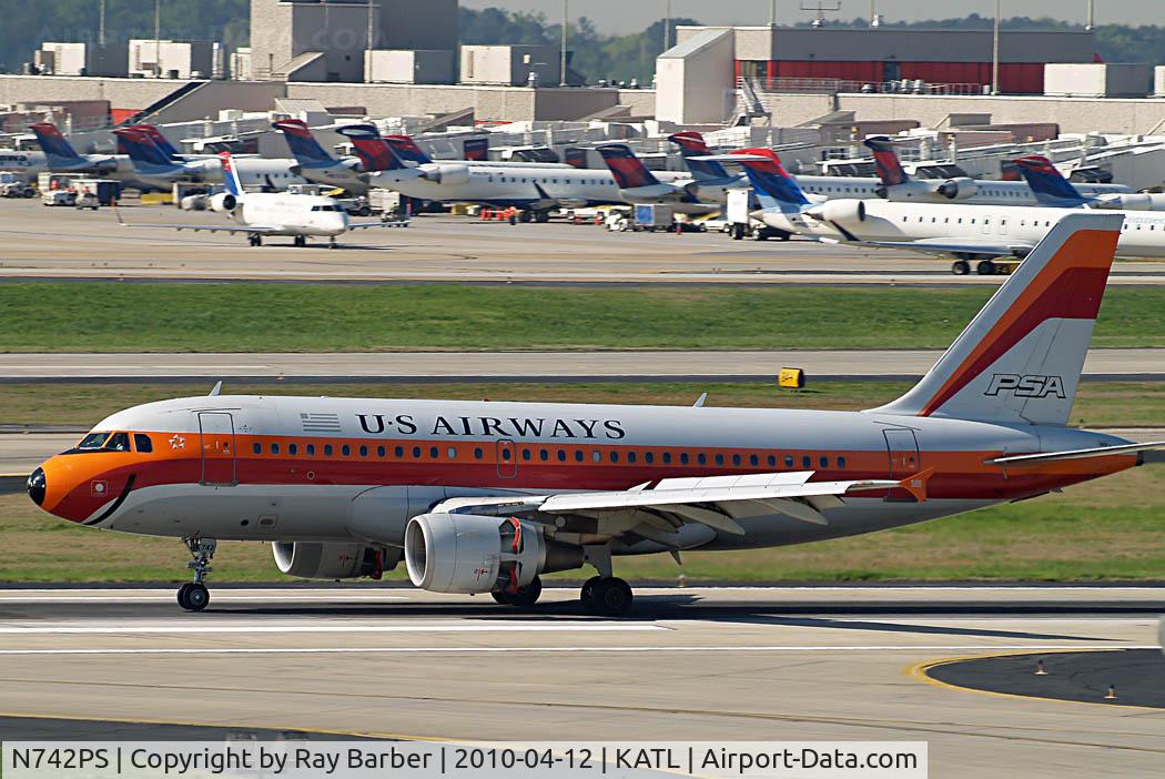 N742PS, 2000 Airbus A319-112 C/N 1275, Airbus A319-112 [1275] US Airways Atlanta~N 12/04/2010
