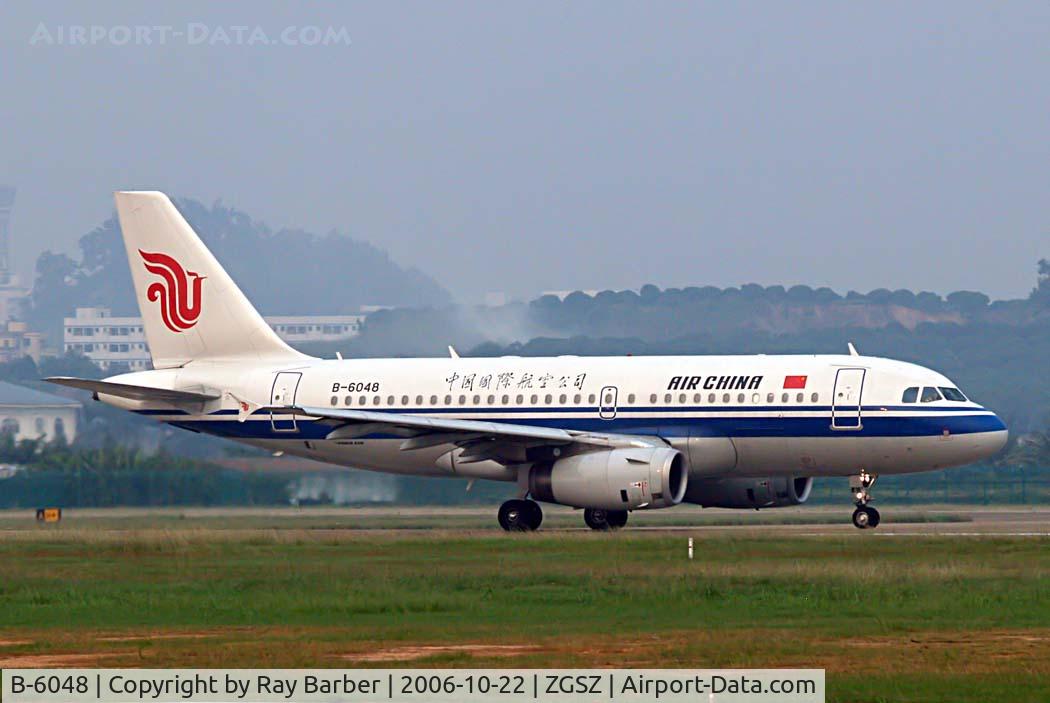 B-6048, 2005 Airbus A319-131 C/N 2559, B-6048   Airbus A319-115 [2559] Air China Shenzhen-Baoan~B 22/10/2006.