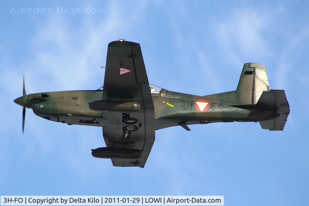 3H-FO, Pilatus PC-7 Turbo Trainer C/N 486, Austrian Air Forces PC 7 arms with 2x 12.7 mm of machine gun M3P Browning in HMP-250 Pods of FN Herstal, 250 shots, total weight per Pod: 116 kg