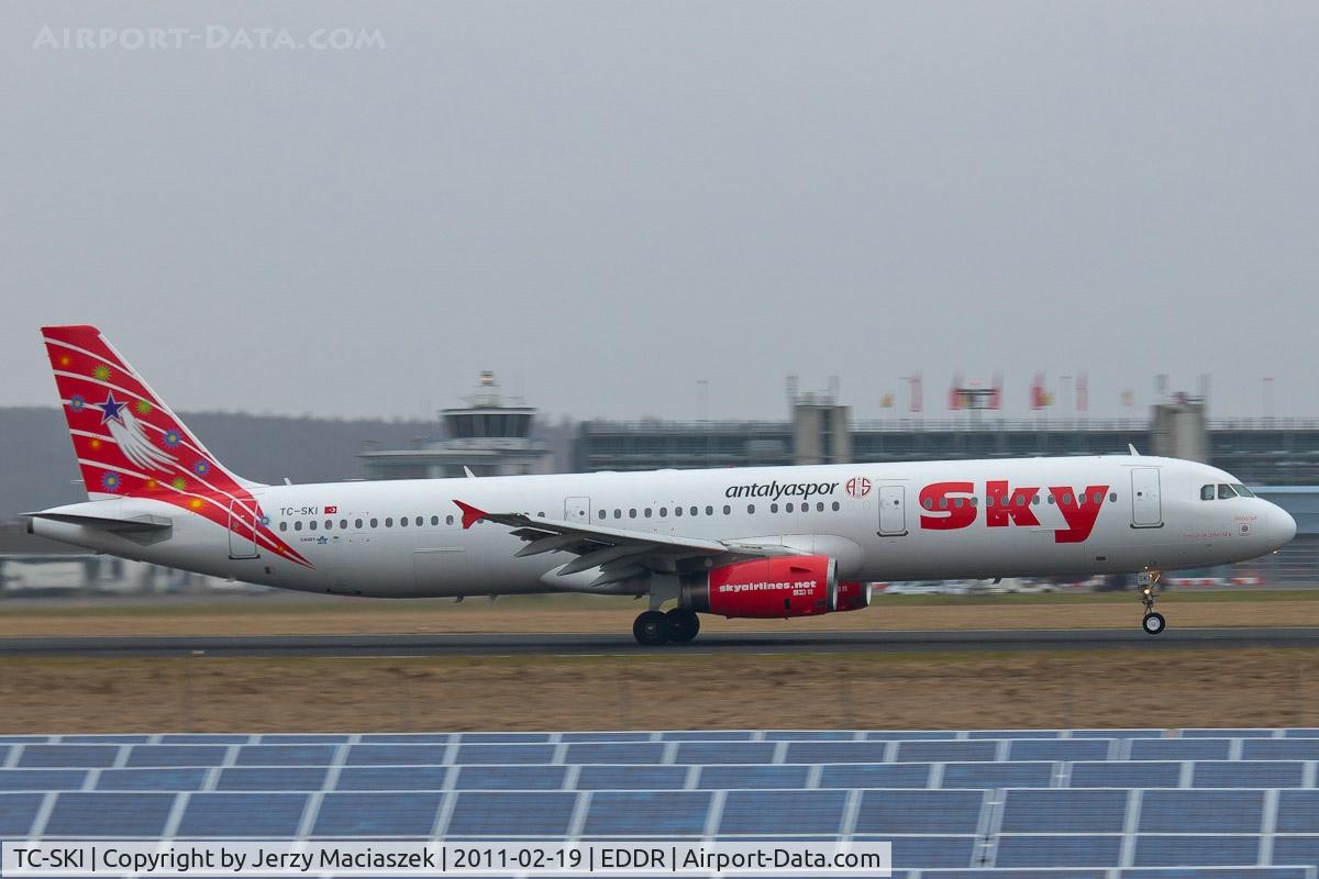 TC-SKI, 1998 Airbus A321-231 C/N 0811, TC-SKI_
Airbus A321-231