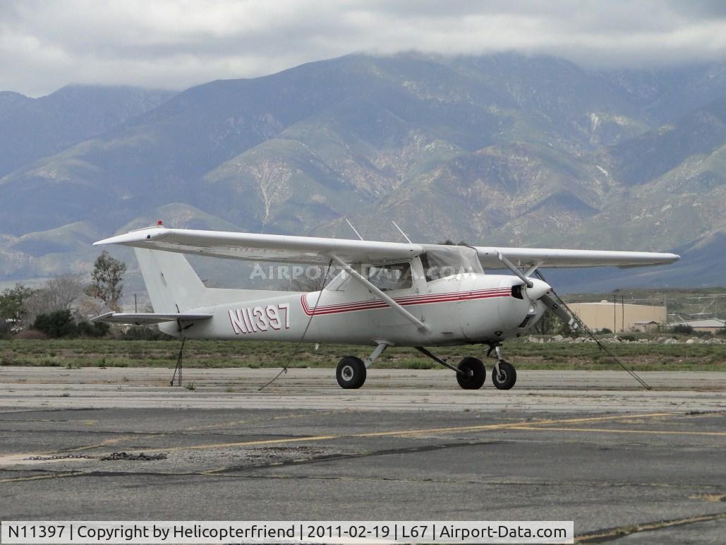 N11397, 1973 Cessna 150L C/N 15075386, Tied down and parked