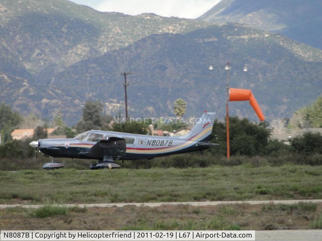 N8087B, 1982 Piper PA-32-301 Saratoga C/N 32-8206022, Landing on runway 24 preparing for touch & go