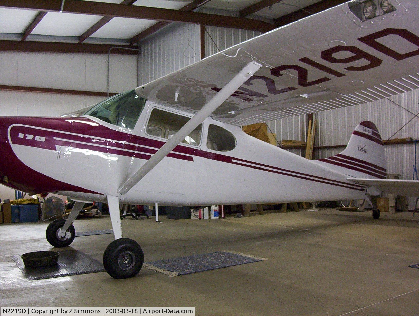 N2219D, 1952 Cessna 170B C/N 20371, In the Hanger
