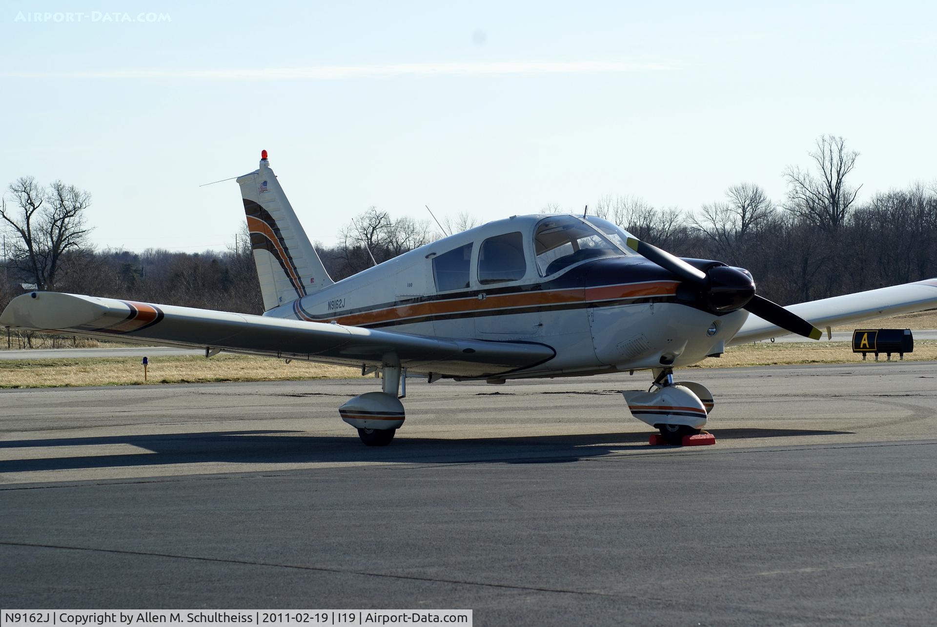 N9162J, 1966 Piper PA-28-180 C/N 28-3221, 66 PA-28-180