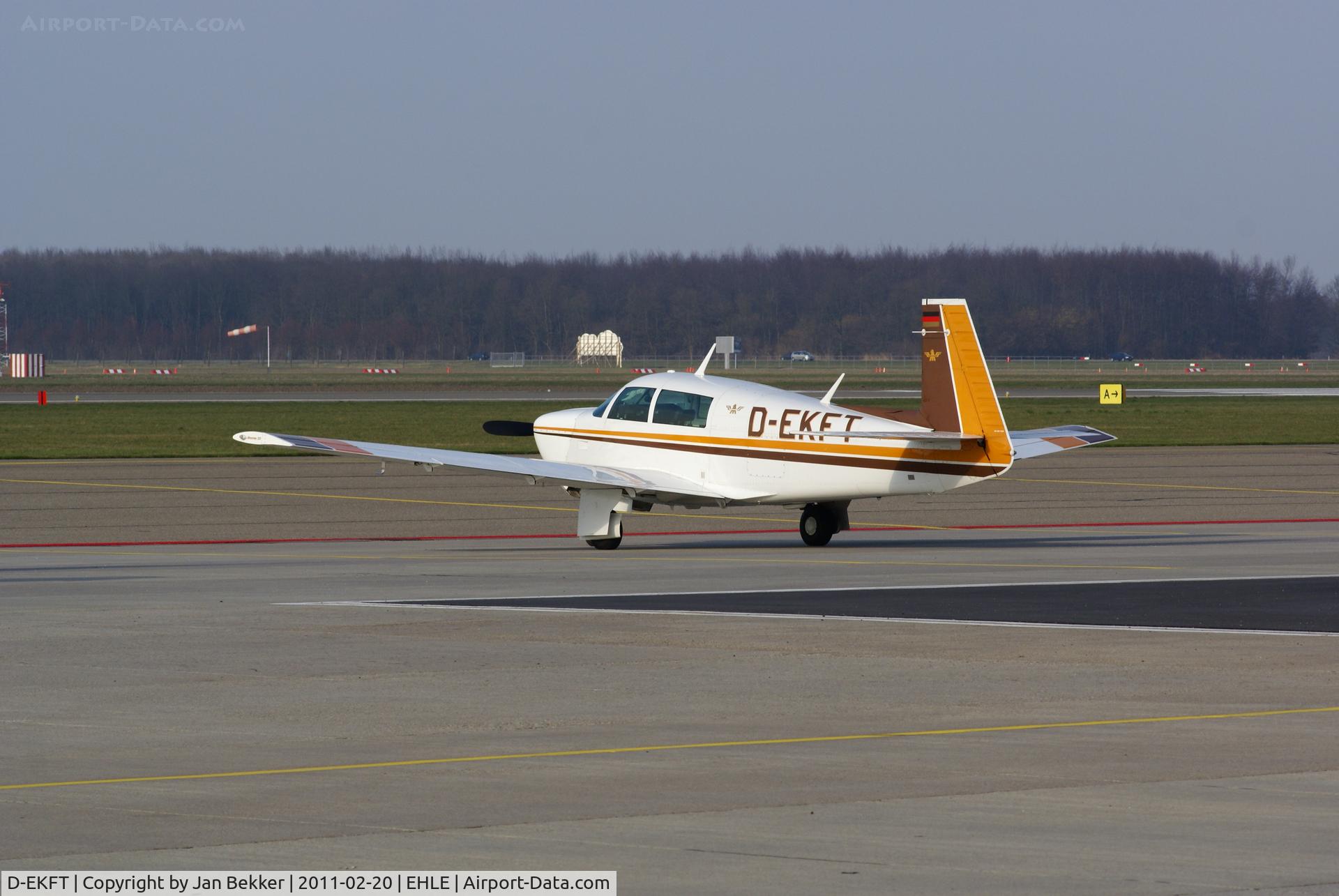 D-EKFT, 1979 Mooney M20J 201 C/N 24-0834, Visitor Lelystad Airport