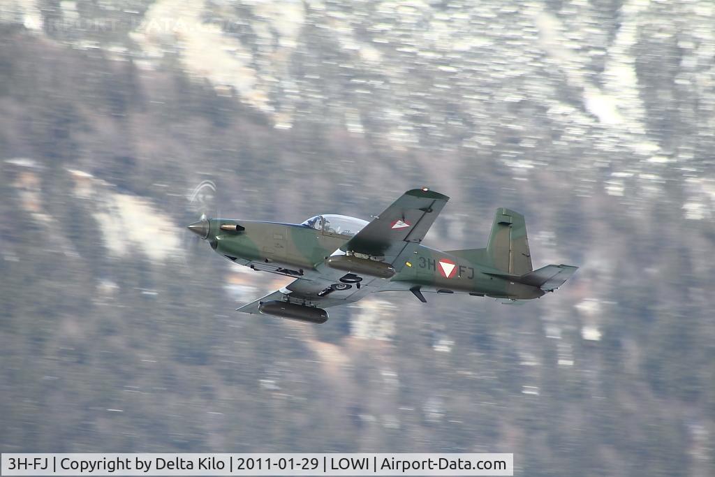 3H-FJ, Pilatus PC-7 Turbo Trainer C/N 448, Austrian Air Forces PC 7 arms with 2x 12.7 mm of machine gun M3P Browning in HMP-250 Pods of FN Herstal, 250 shots, total weight per Pod: 116 kg