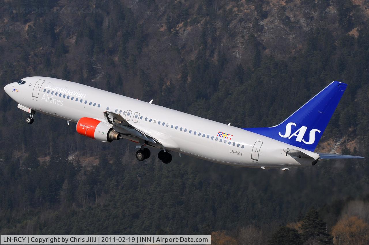 LN-RCY, 2001 Boeing 737-883 C/N 28324, SAS