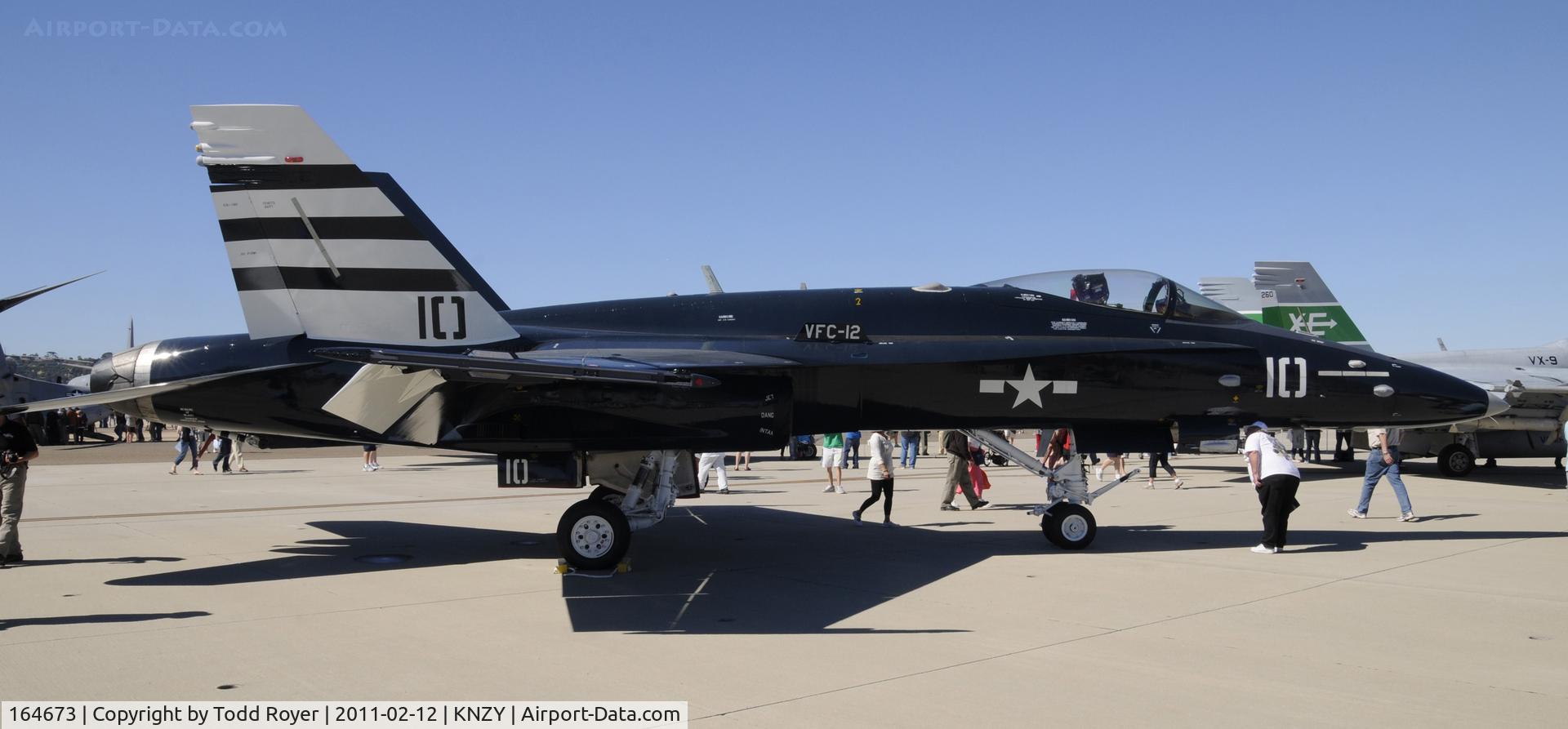 164673, 1992 McDonnell Douglas F/A-18C Hornet C/N 1103/C290, Special paint for the Centennial of Naval Aviation