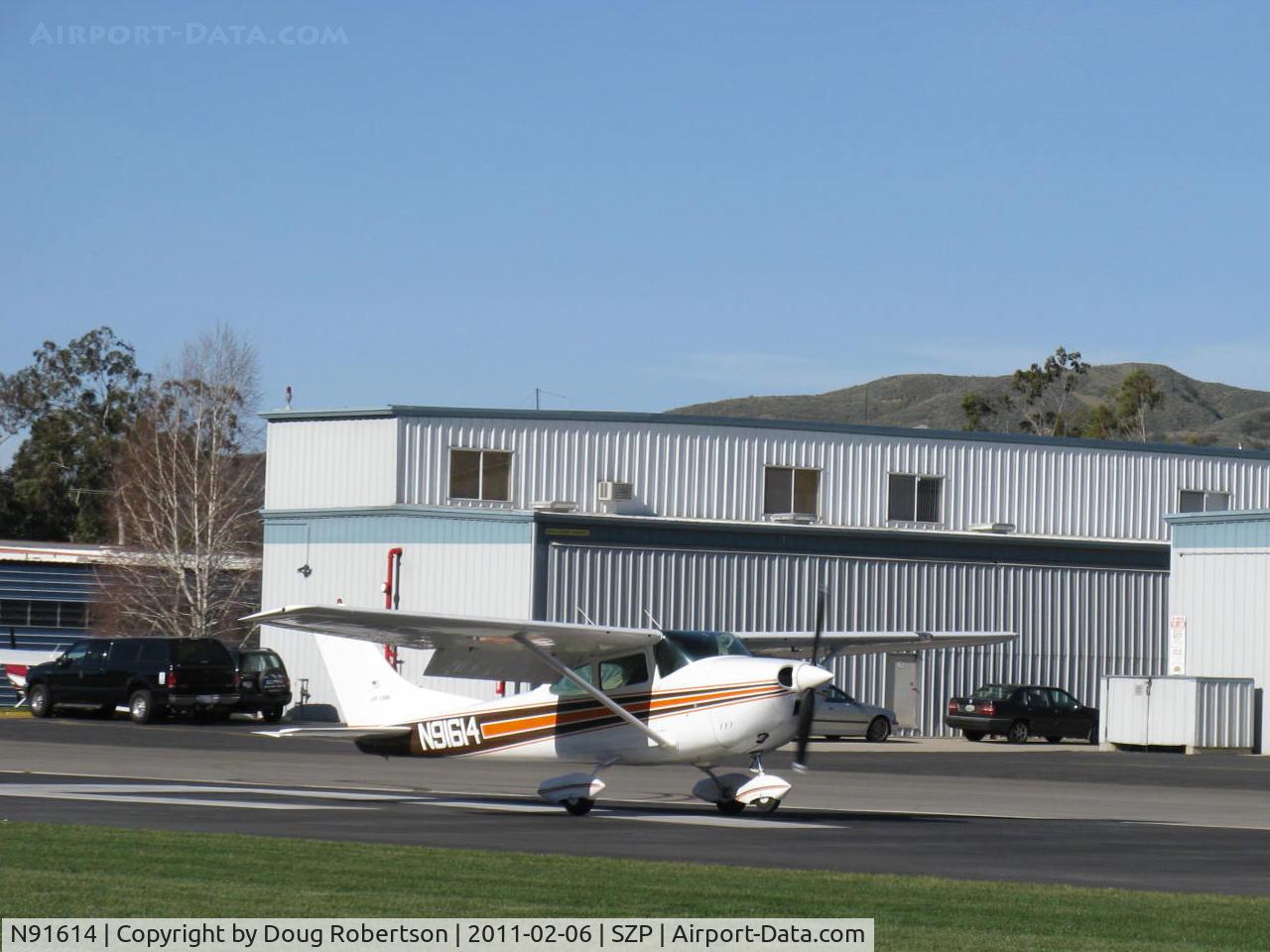 N91614, 1969 Cessna 182M Skylane C/N 18259844, 1969 Cessna 182M SKYLANE, Continental  O-470-S 230 Hp, landing roll Rwy 04