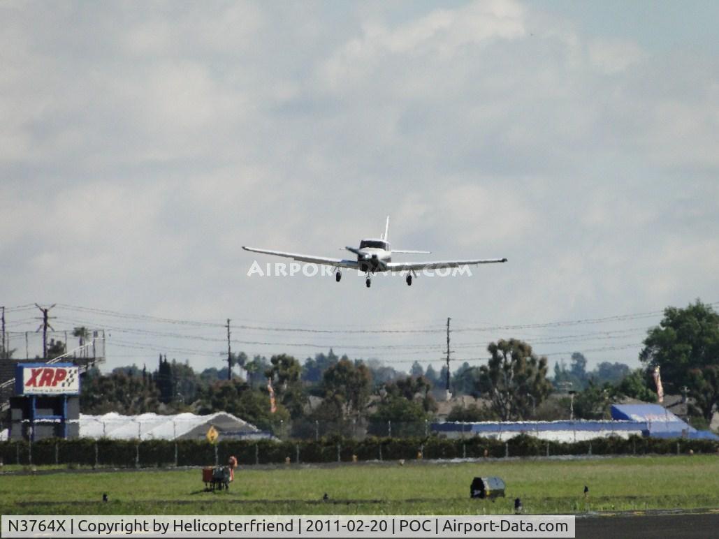 N3764X, Piper PA-24 C/N 24-4973, On final for runway 26L