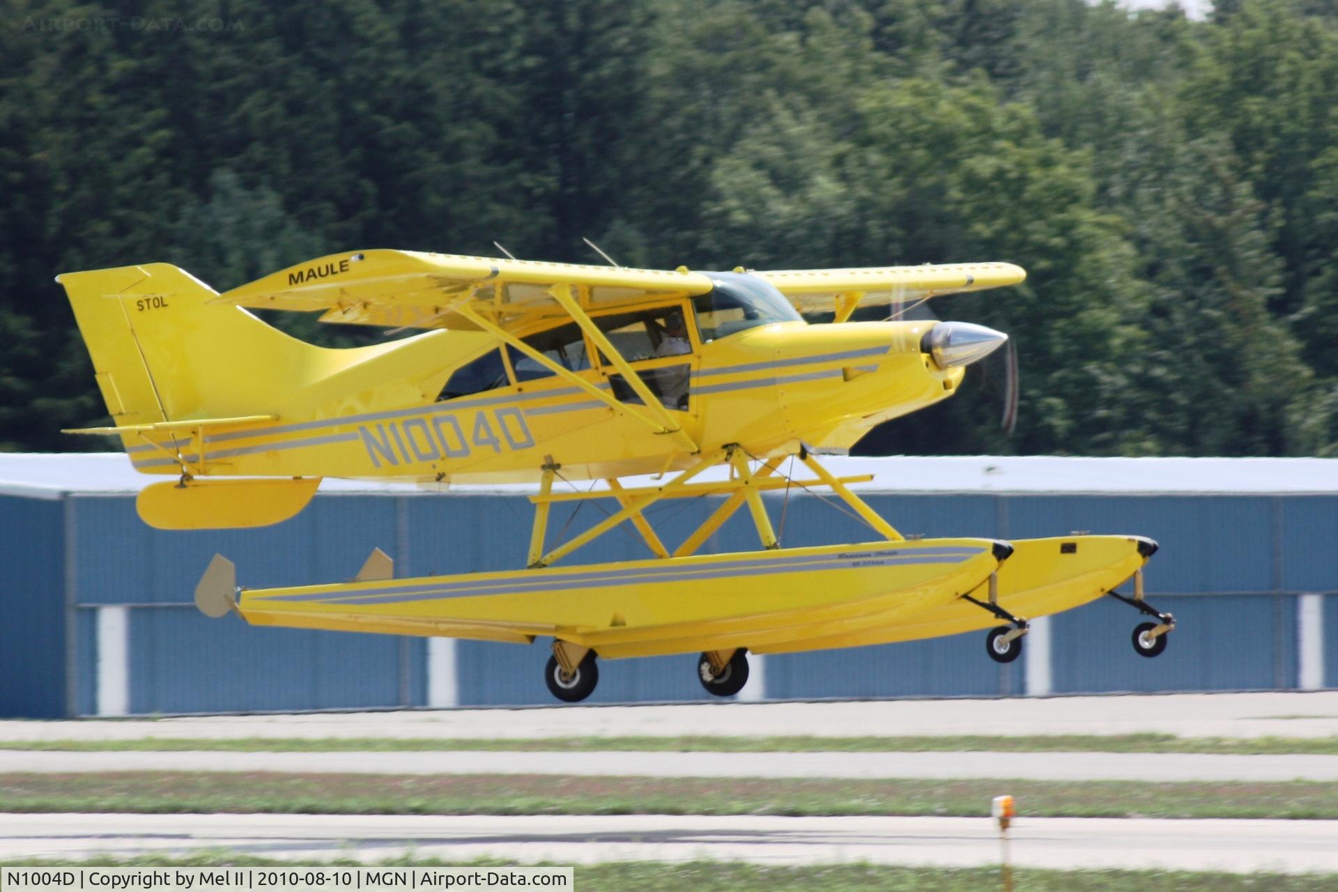 N1004D, 1995 Maule M-7-260 C/N 26001C, Departing RWY 28