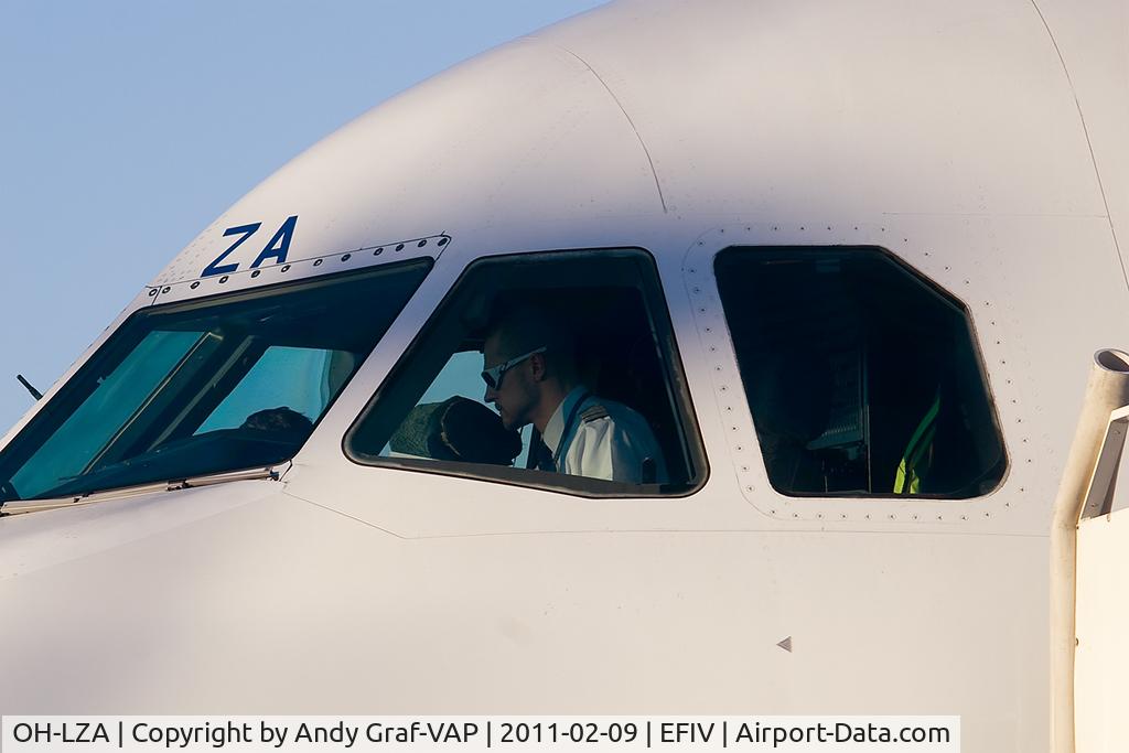 OH-LZA, 1999 Airbus A321-211 C/N 0941, Finnair A321