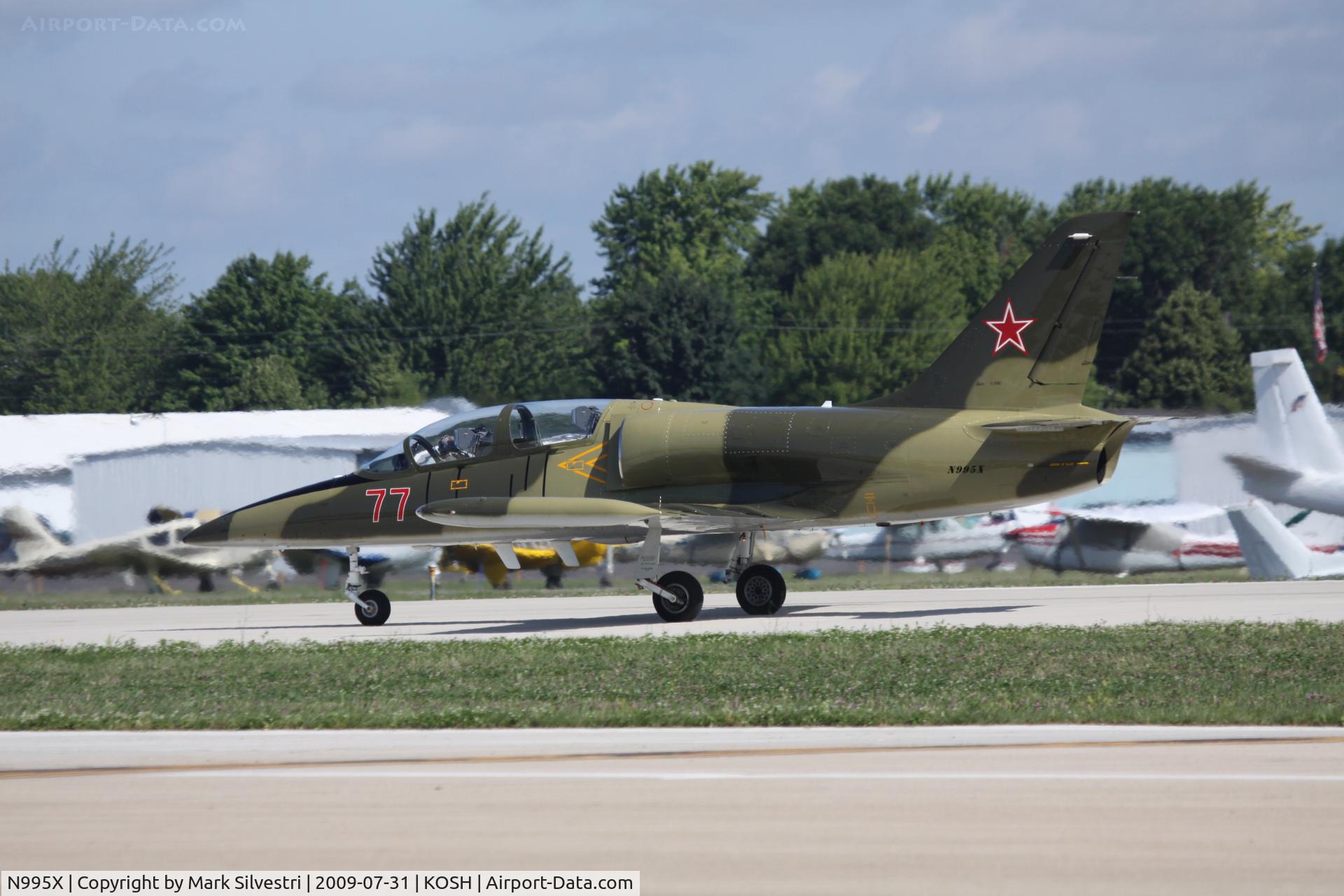 N995X, 1983 Aero L-39C Albatros C/N 332507, AirVenture 2009