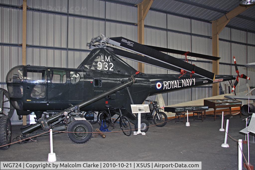 WG724, Westland Dragonfly HR.5 C/N WA/H/55, Westland WS51 Dragonfly HR5 at the NE Air Museum, Usworth in October 2010.